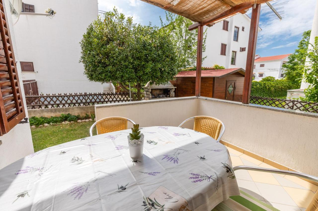 Apartman Lana Baška Zewnętrze zdjęcie